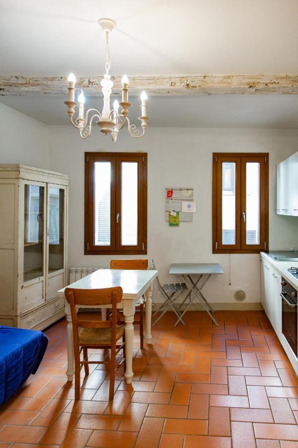 Graceful Apartment In The Heart Of Firenze Eksteriør bilde
